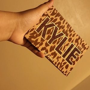 Kylie Jenner Eyeshadow pallet